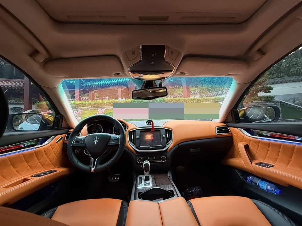 Maserati Ghibli