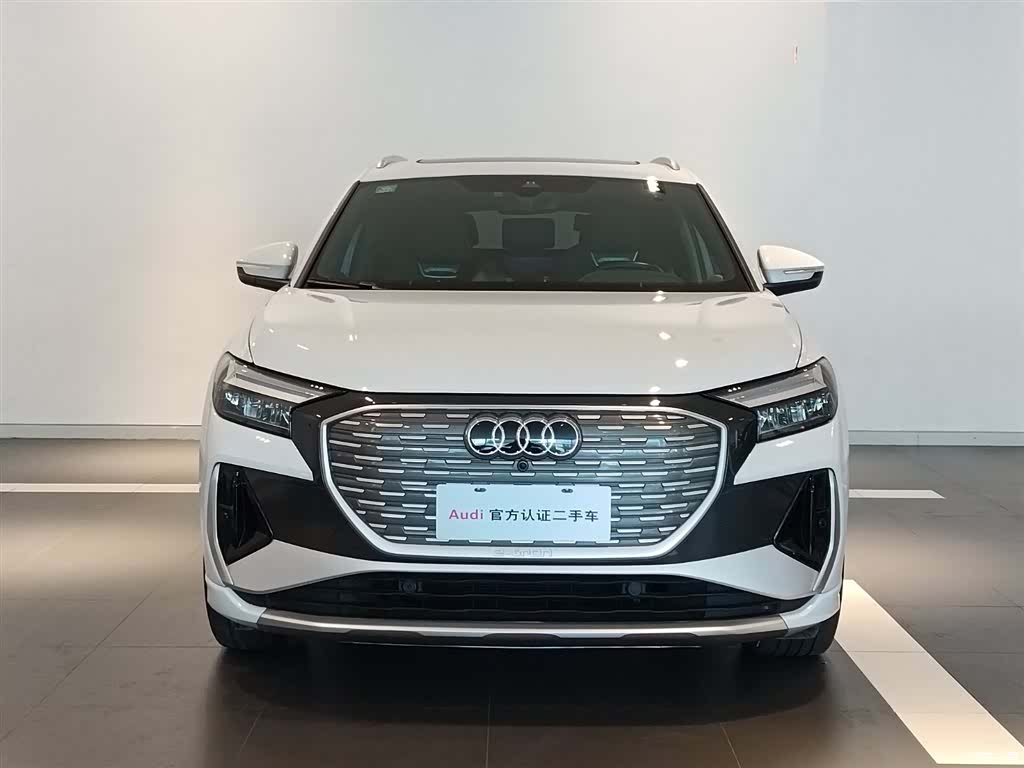 Audi Q4 e-tron, 2023 2
