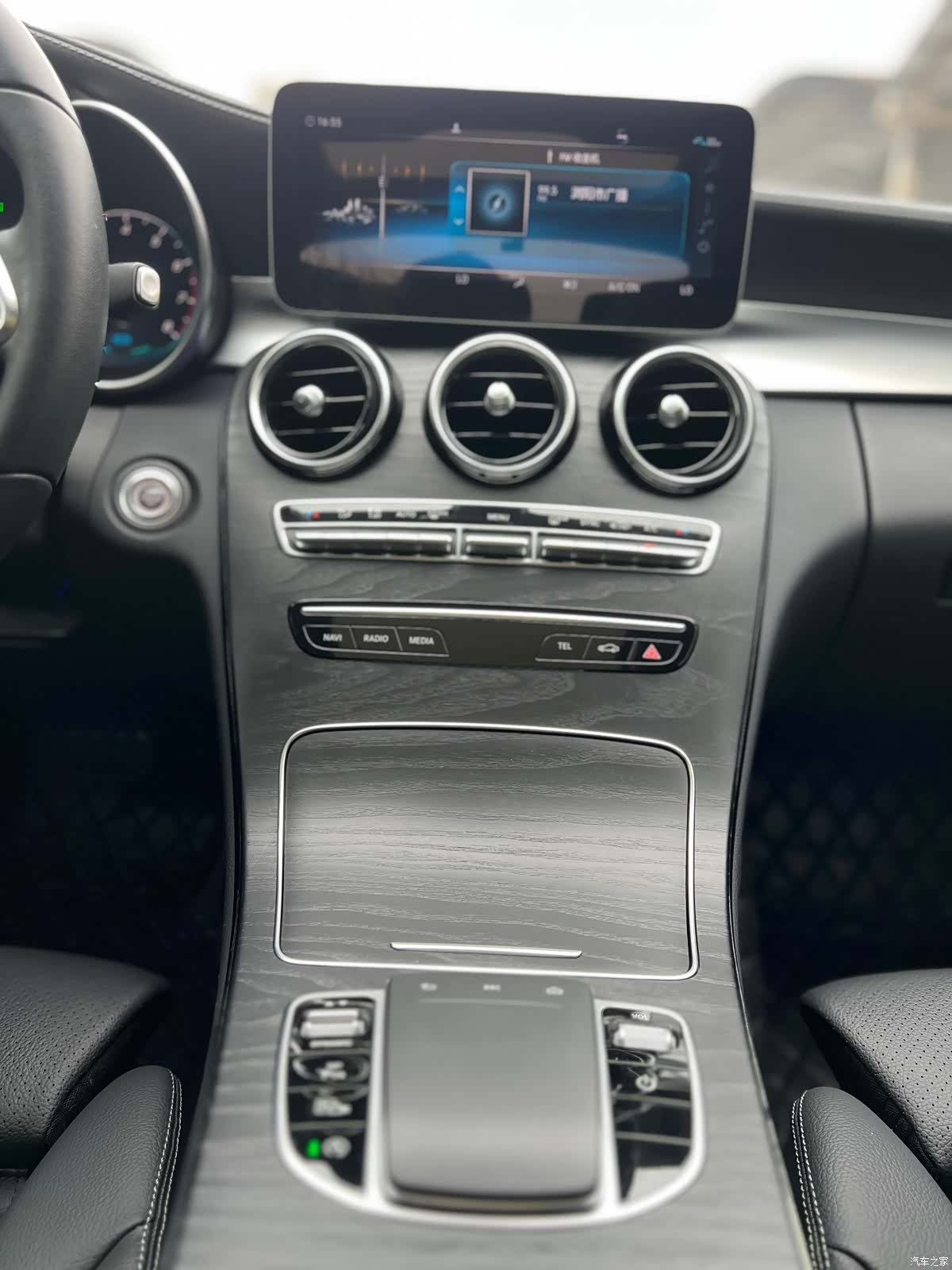 Mercedes-Benz C-Class, 2019 14