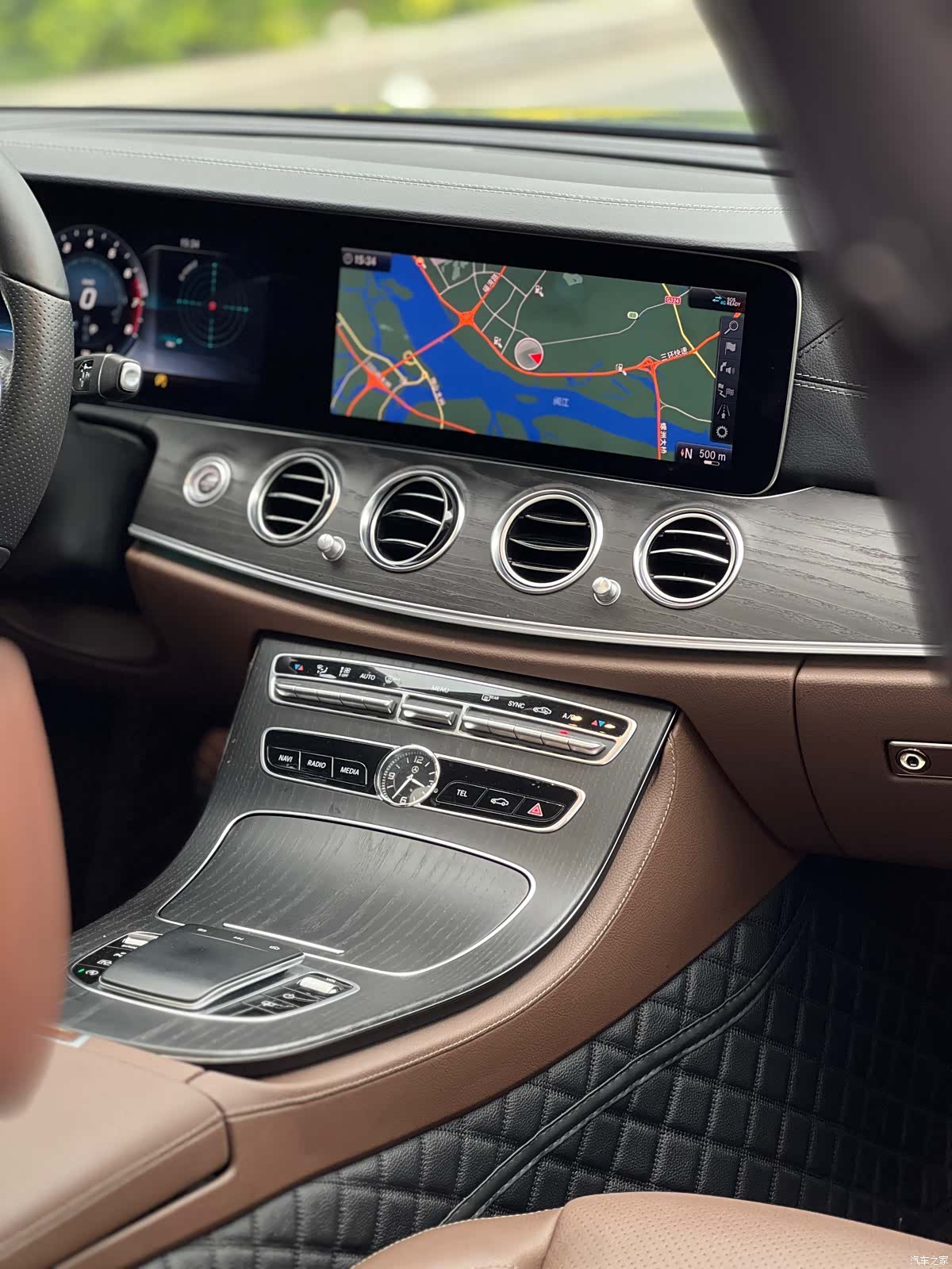 Mercedes-Benz E-Class, 2020 9
