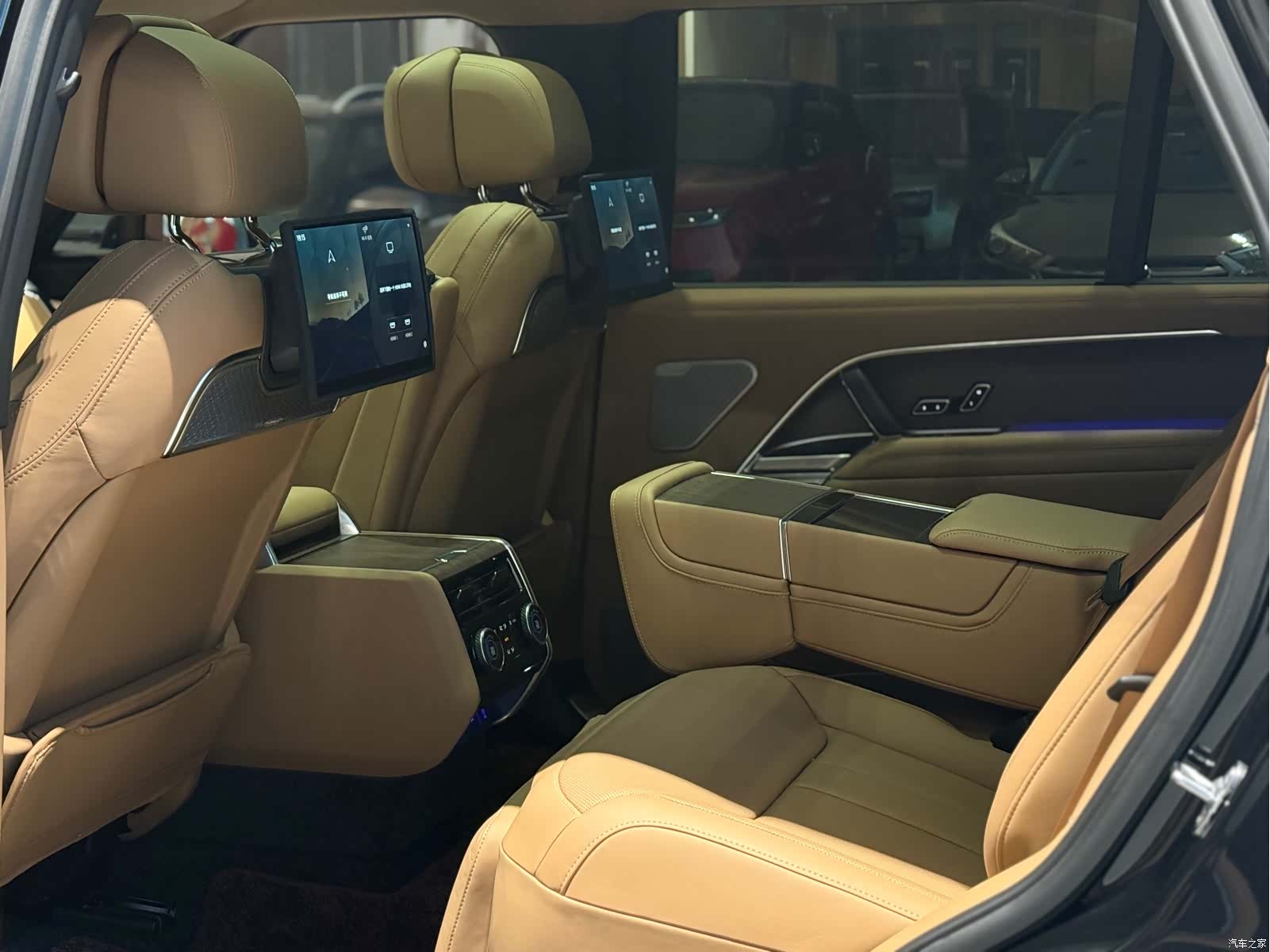 Land Rover Range Rover, 2026 16