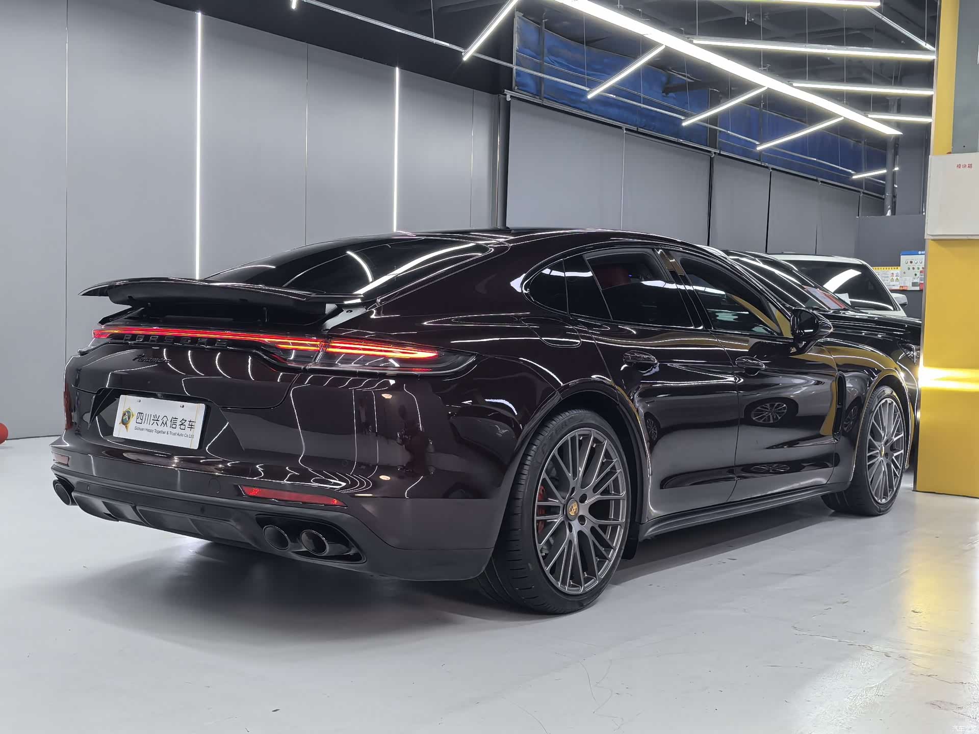 Porsche Panamera, 2024 4
