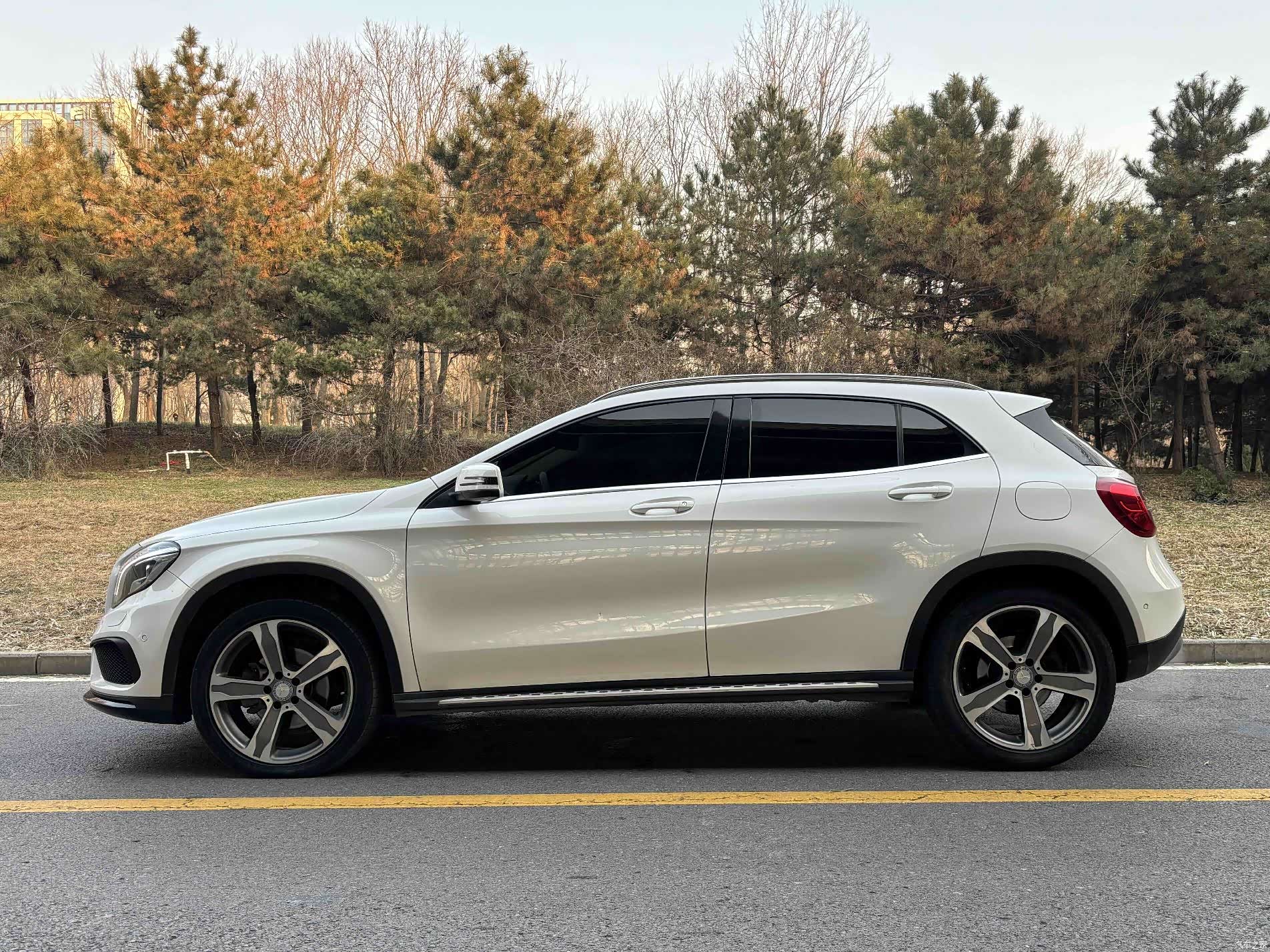 Mercedes-Benz GLA, 2016 3