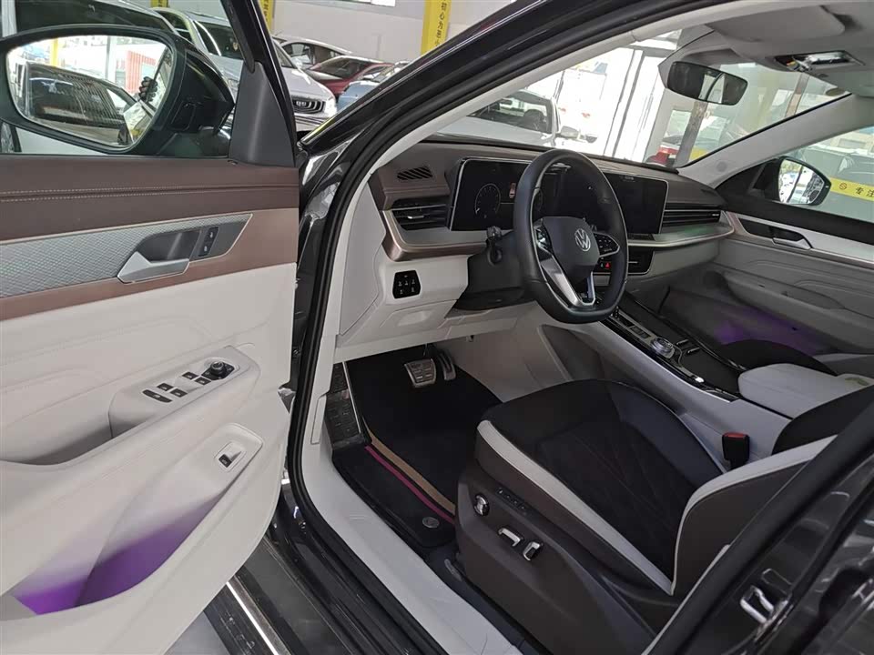 Volkswagen Range patrol