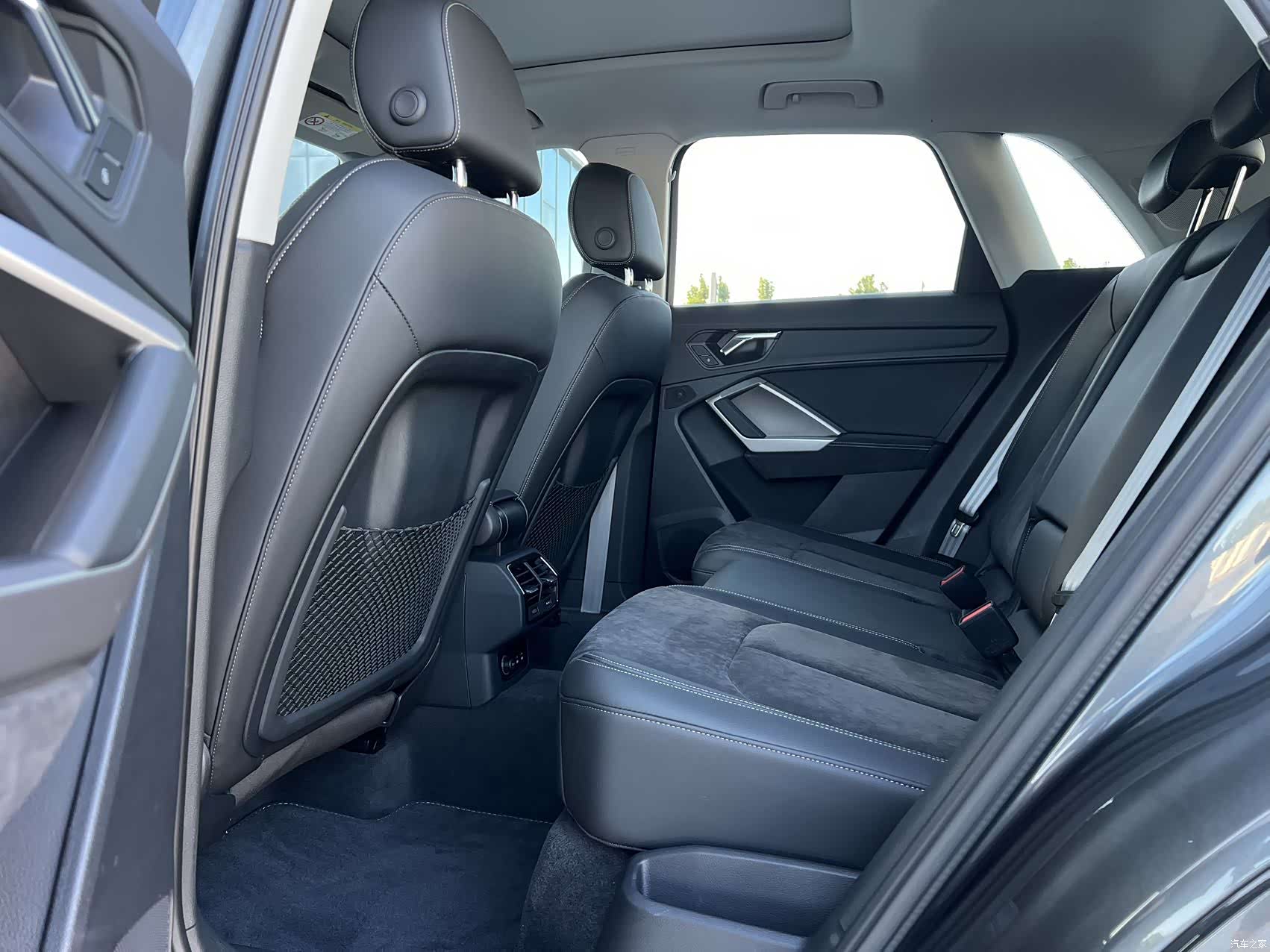 Audi Q3, 2022 9