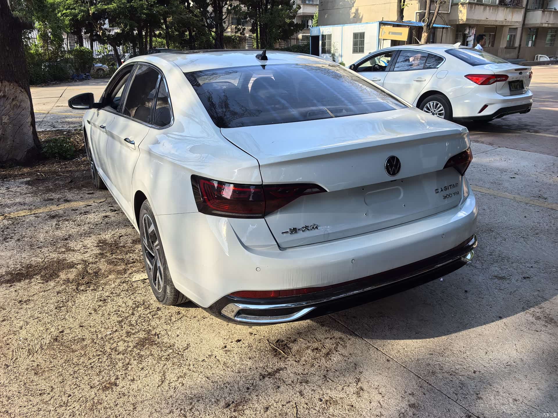 Volkswagen Sagitar, 2024 15