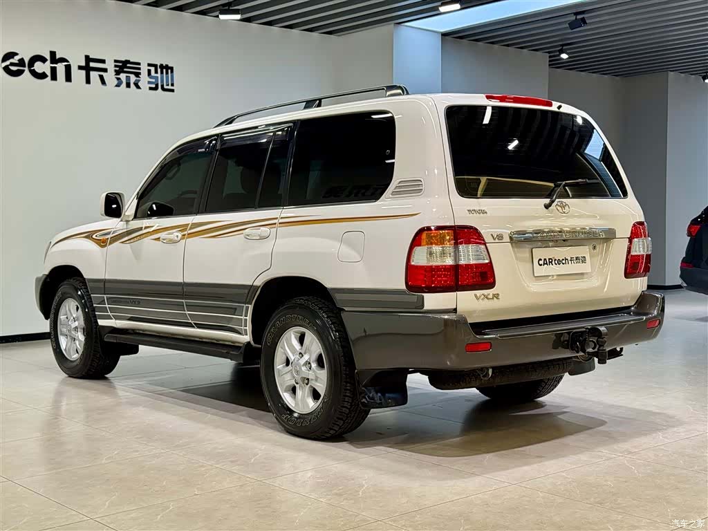 Toyota Land Cruiser, 2006 6