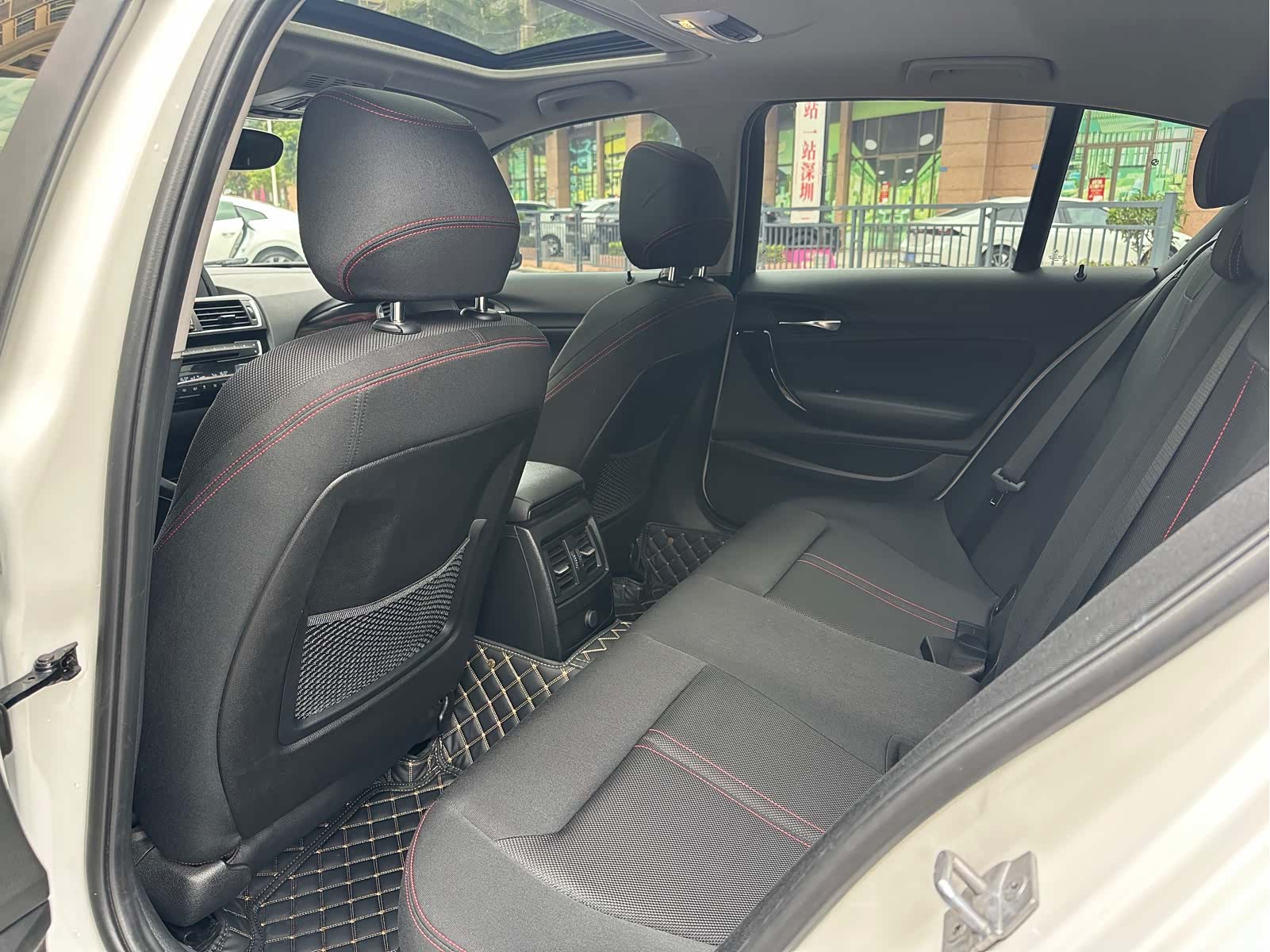 BMW 1 Series, 2017 11