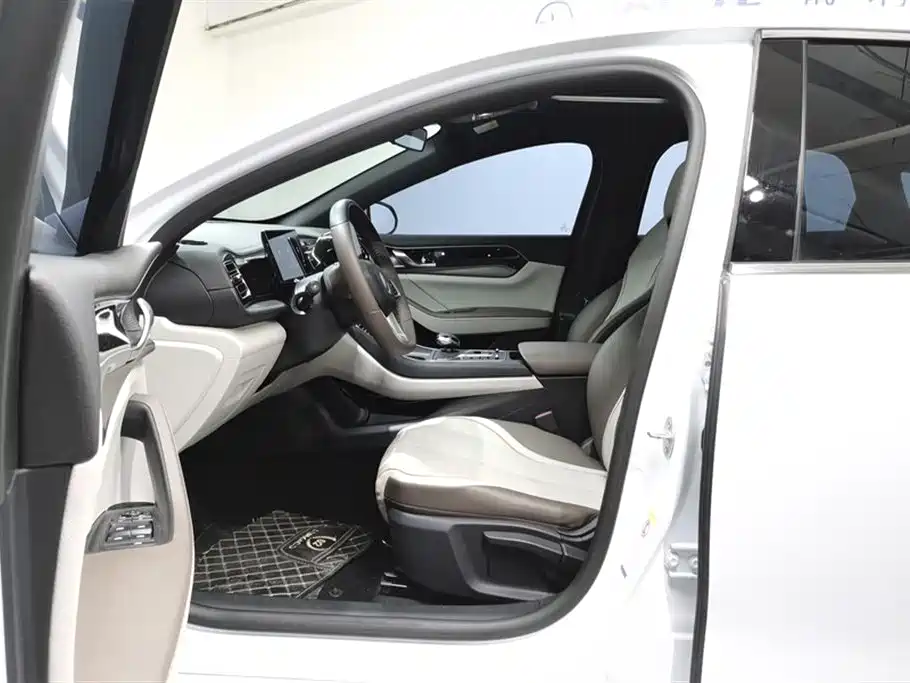 BYD Qin Yuan
