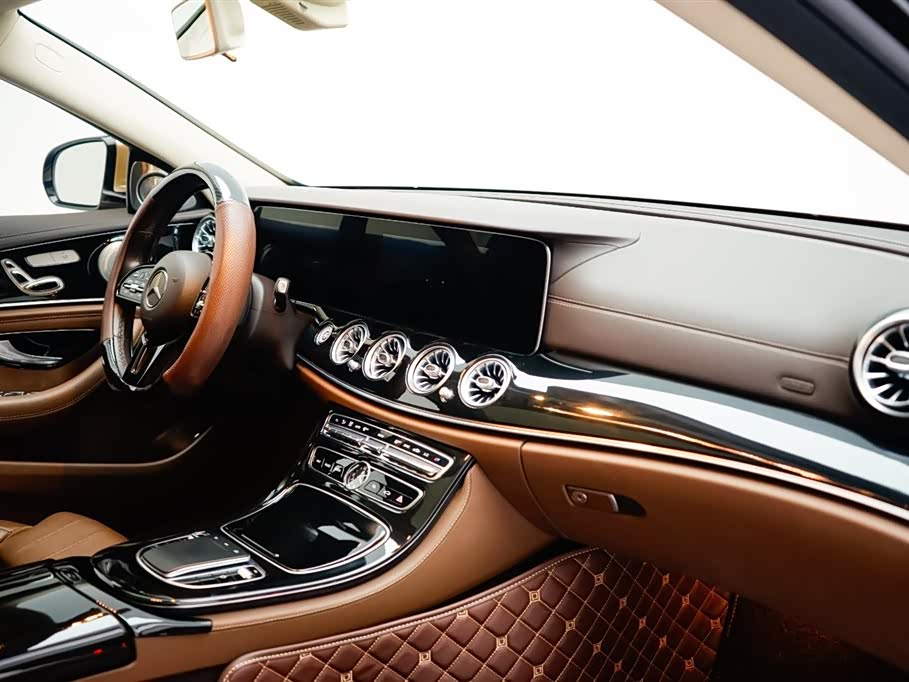 Mercedes-Benz E-class Mercedes-Benz E-class