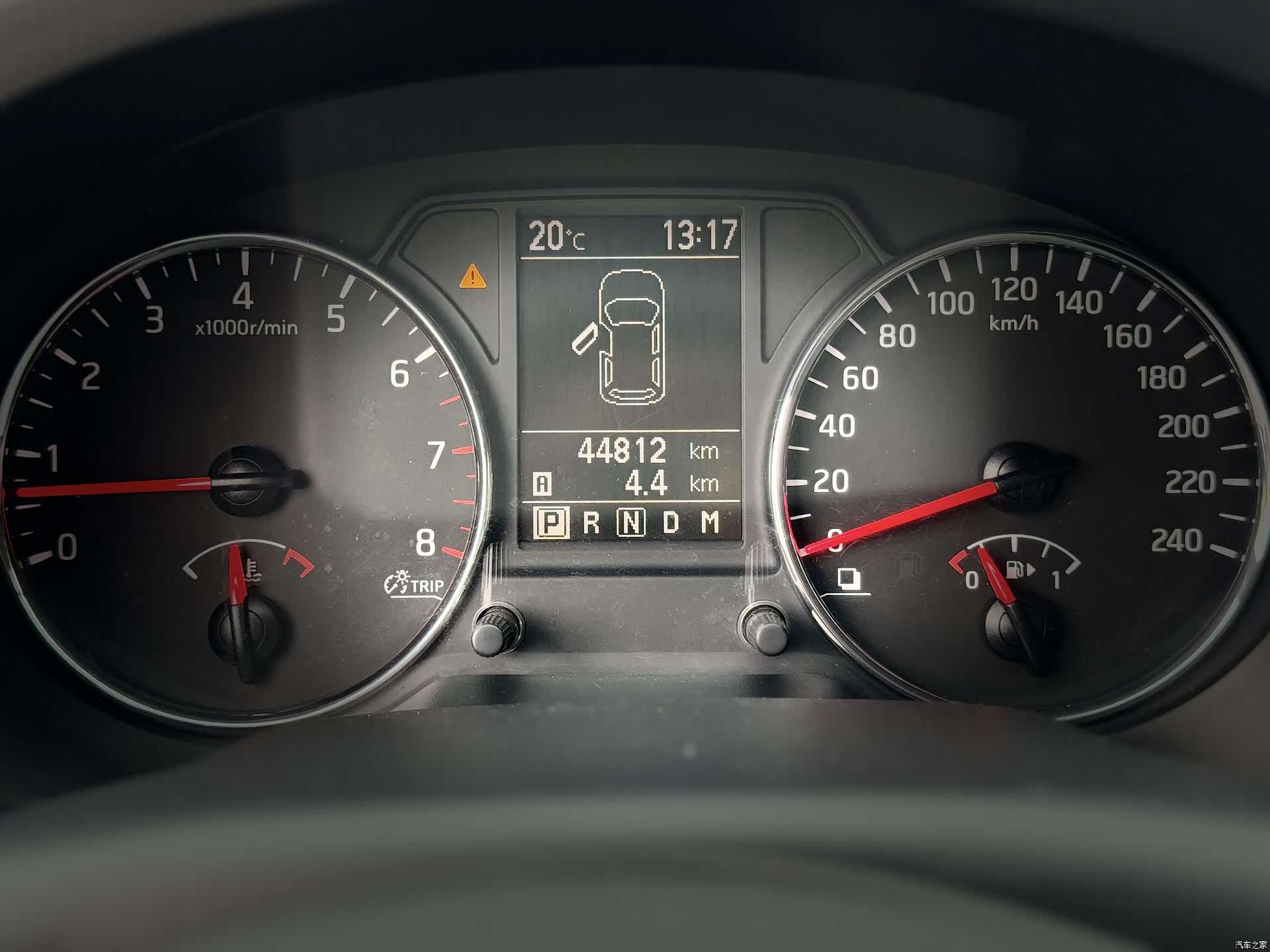 Nissan X-Trail, 2013 13