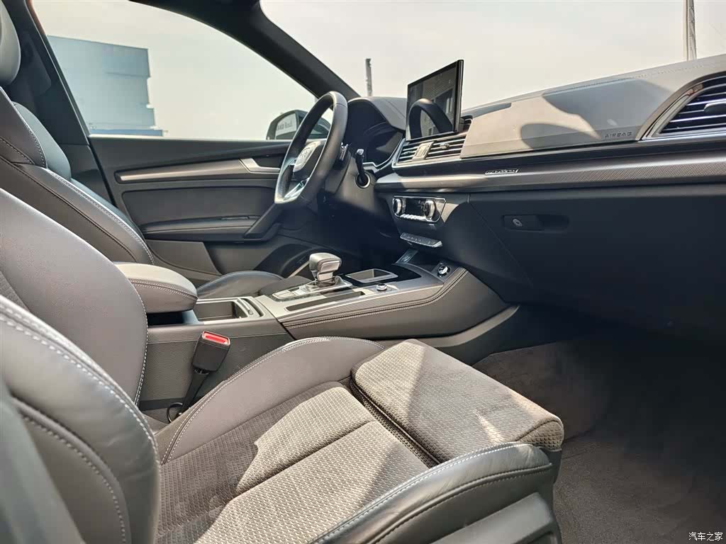 Audi Q5L, 2024 8