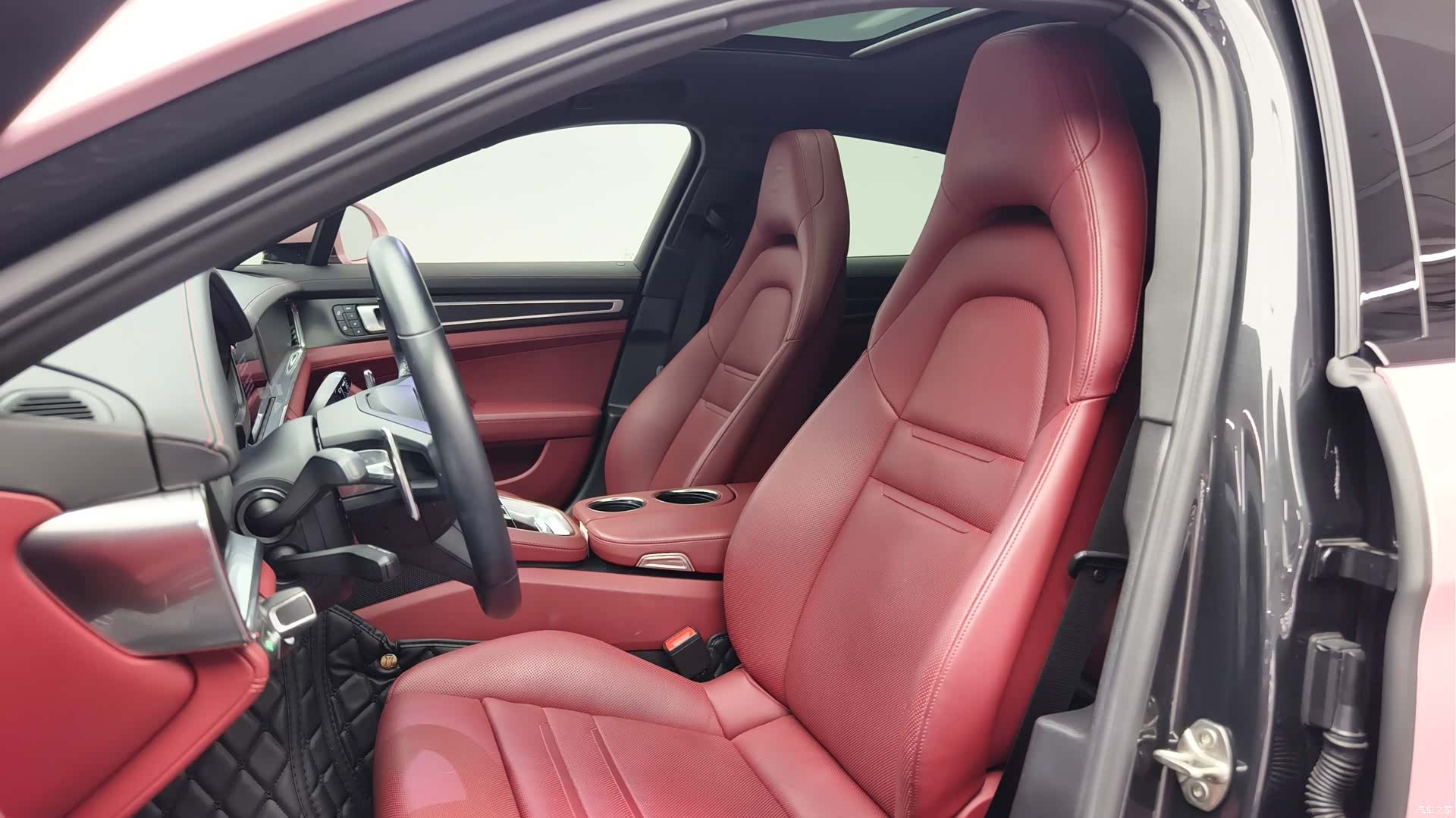 Porsche Panamera, 2023 8