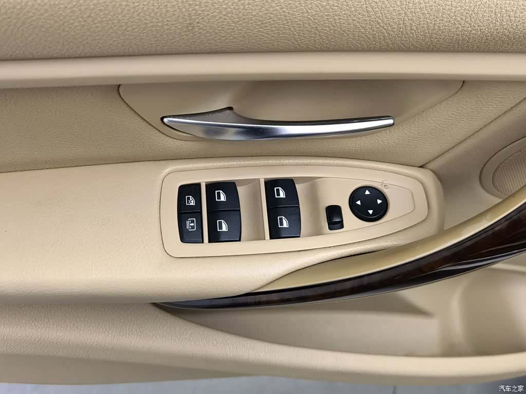 BMW 3 Series, 2013 9