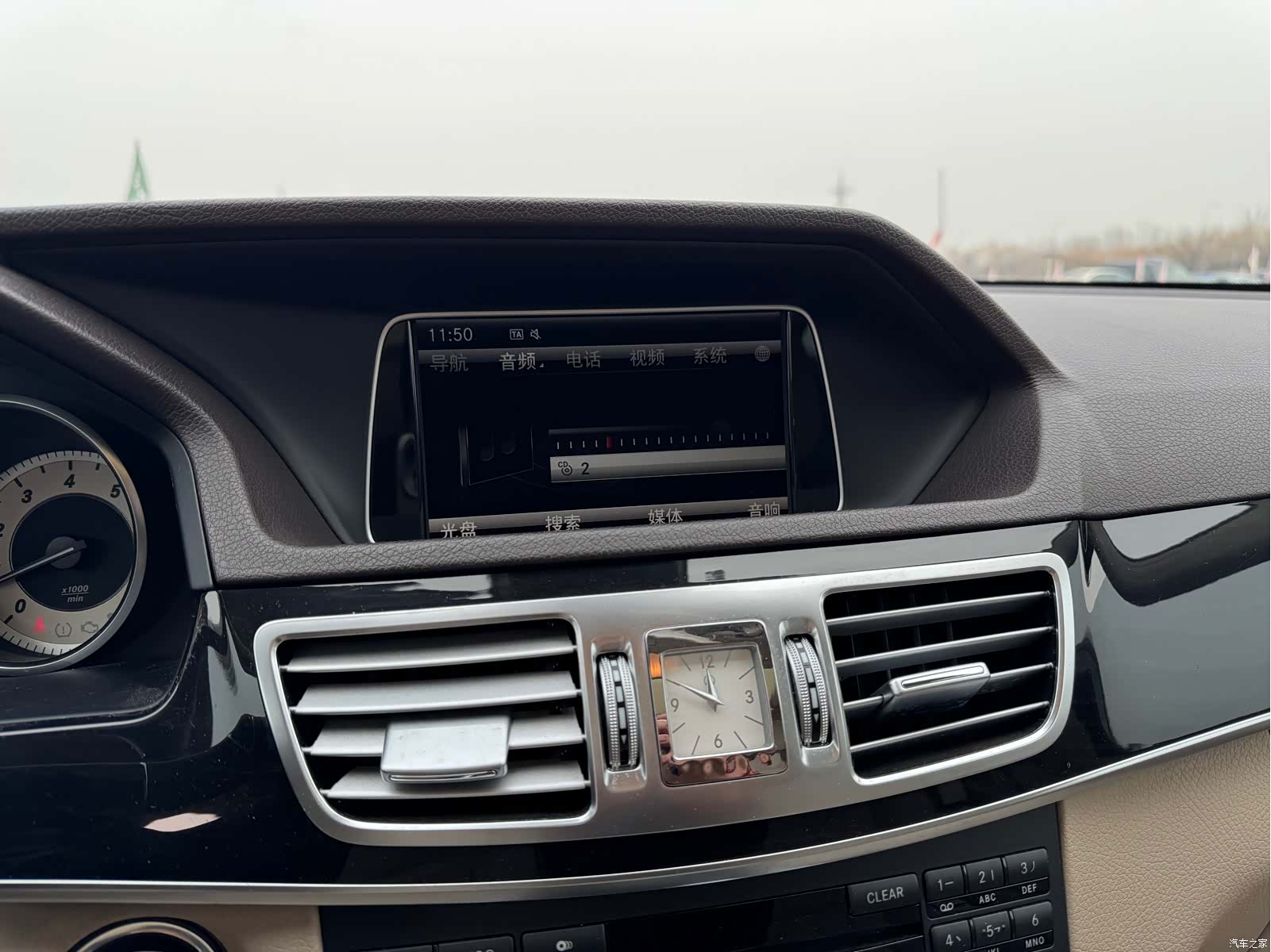 Mercedes-Benz E-Class, 2015 19