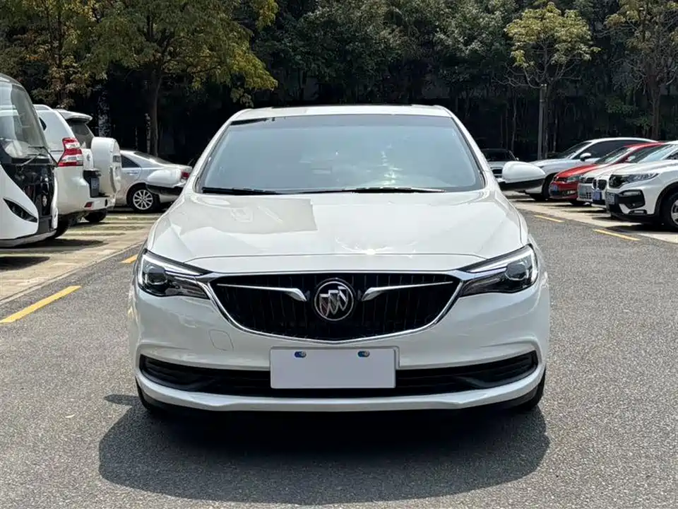 Buick Yinglang