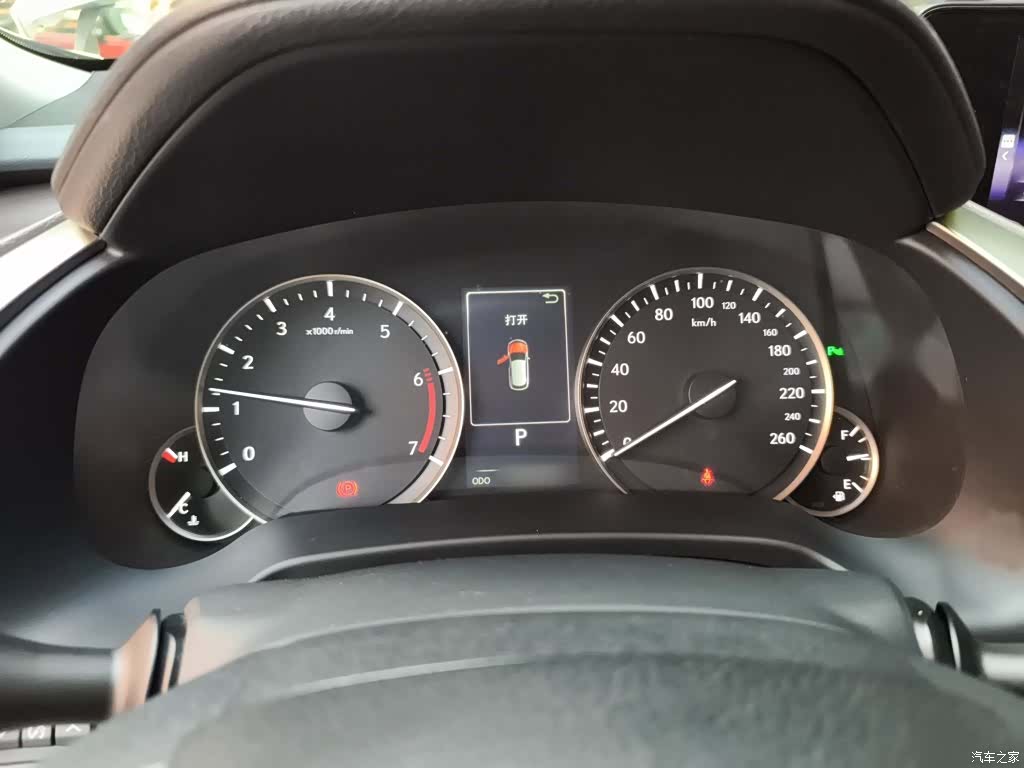 Lexus RX, 2016 4