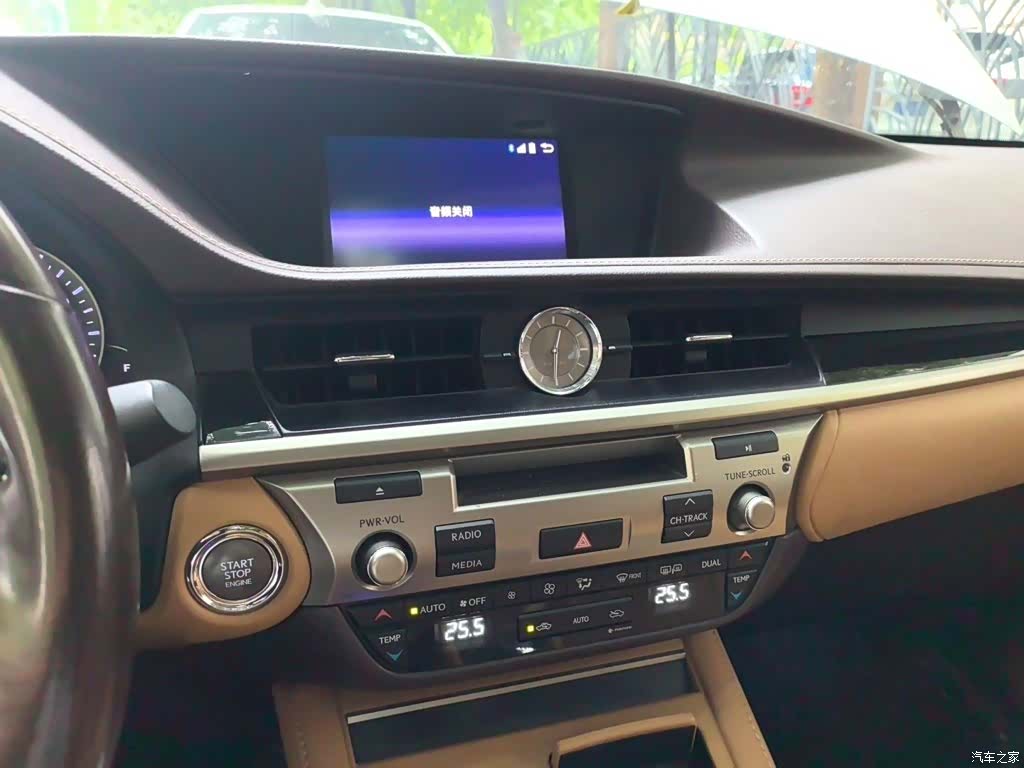 Lexus ES, 2017 6