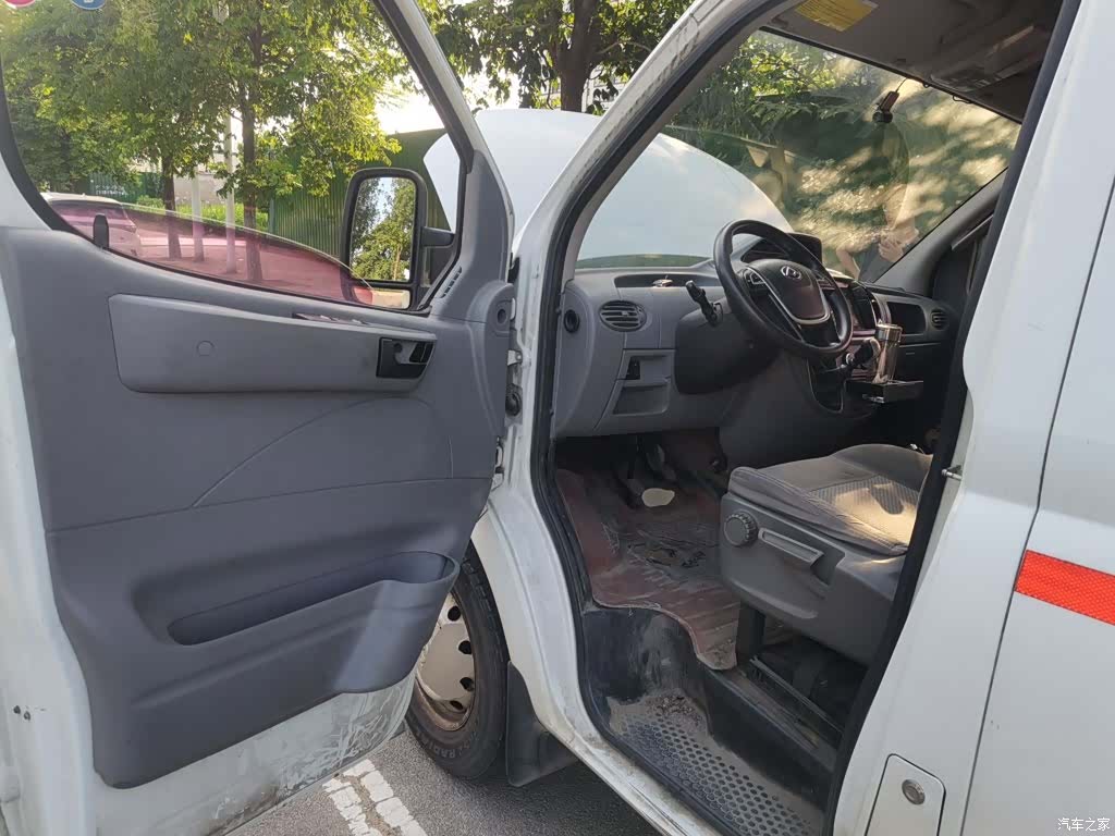 Maxus V80, 2019 13