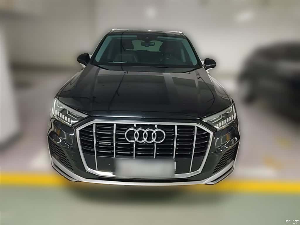 Audi Q7, 2021 все фото