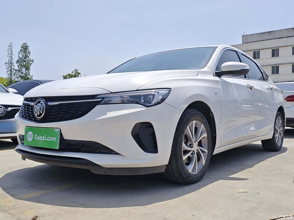 Buick Verano, 2023 1
