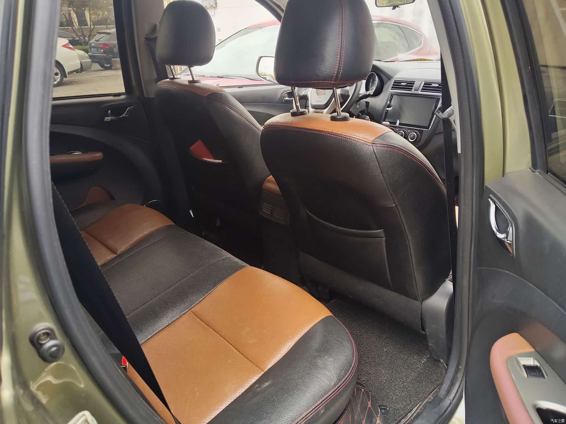 DongFeng X5, 2015 8