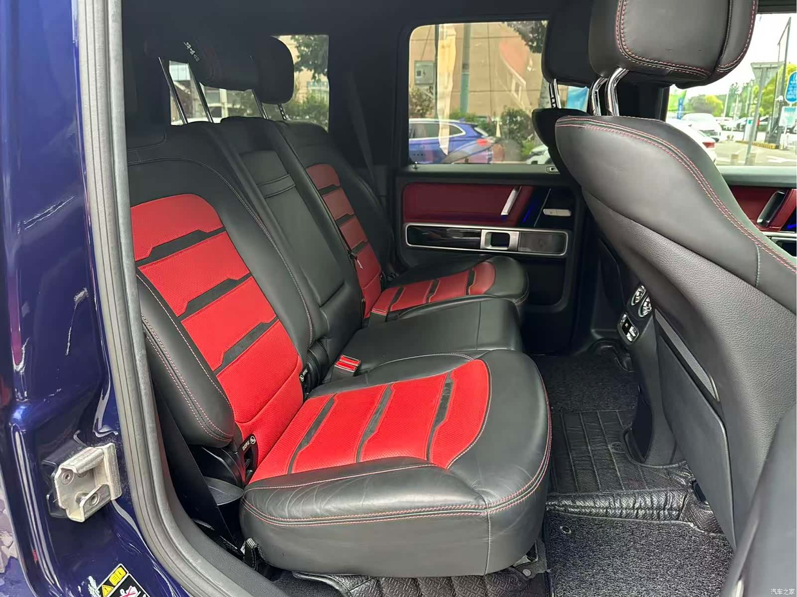Mercedes-Benz G-Class, 2019 8