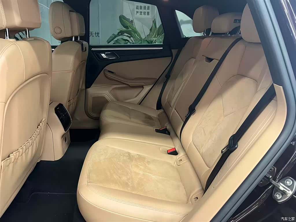 Porsche Macan, 2019 13