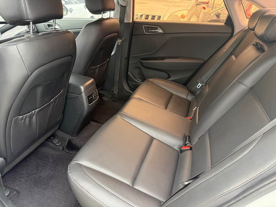 Hyundai Name picture