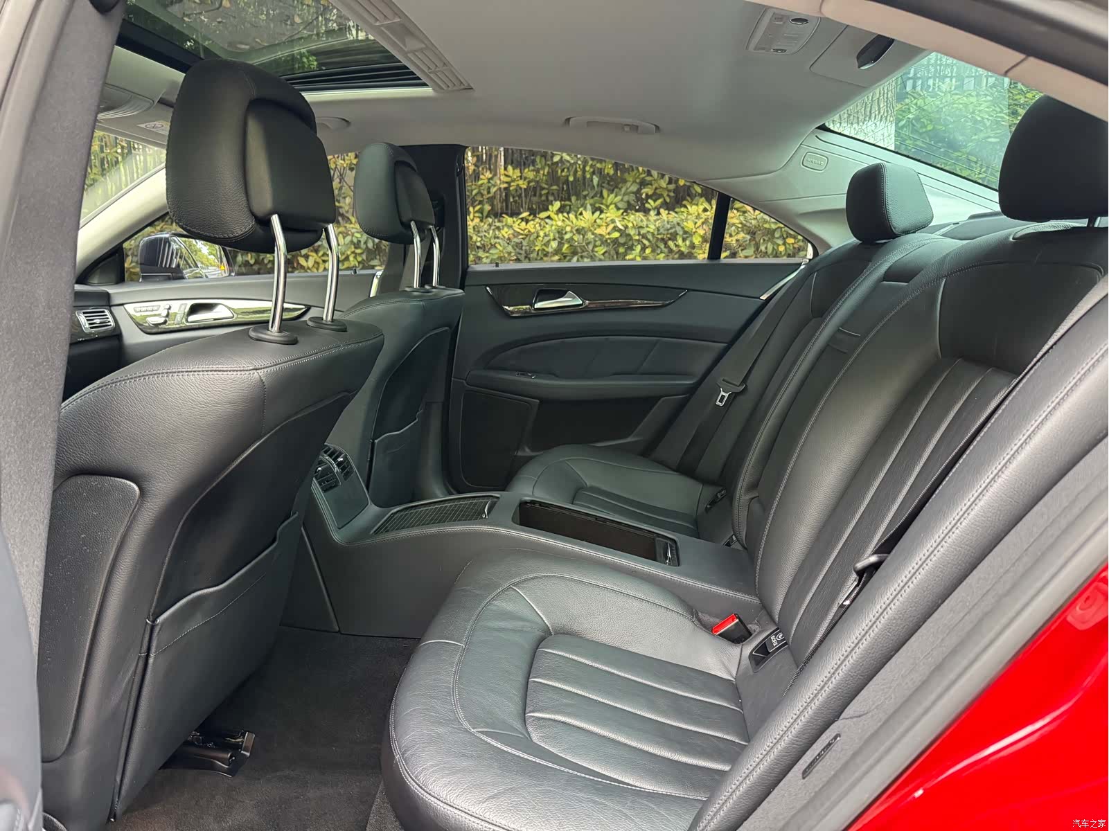 Mercedes-Benz CLS, 2015 16