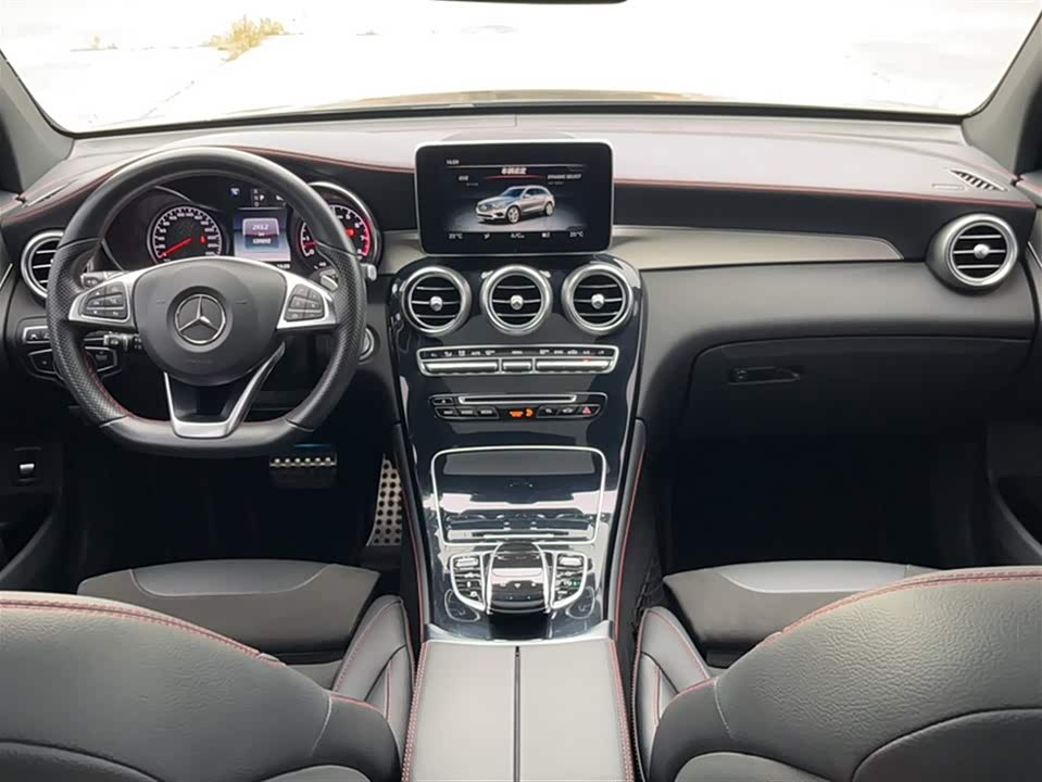 Mercedes-Benz GLC AMG