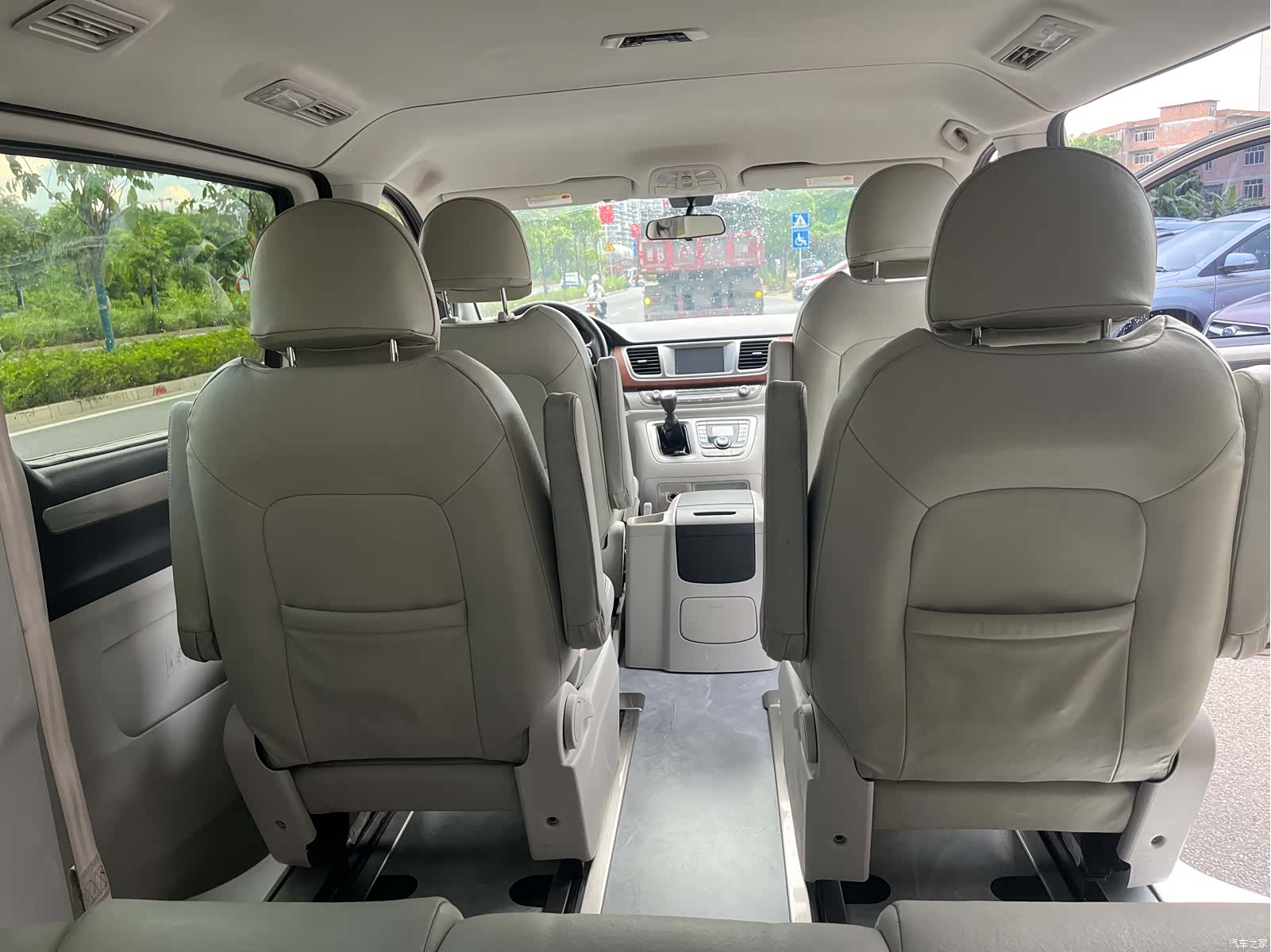 Maxus G10, 2014 13
