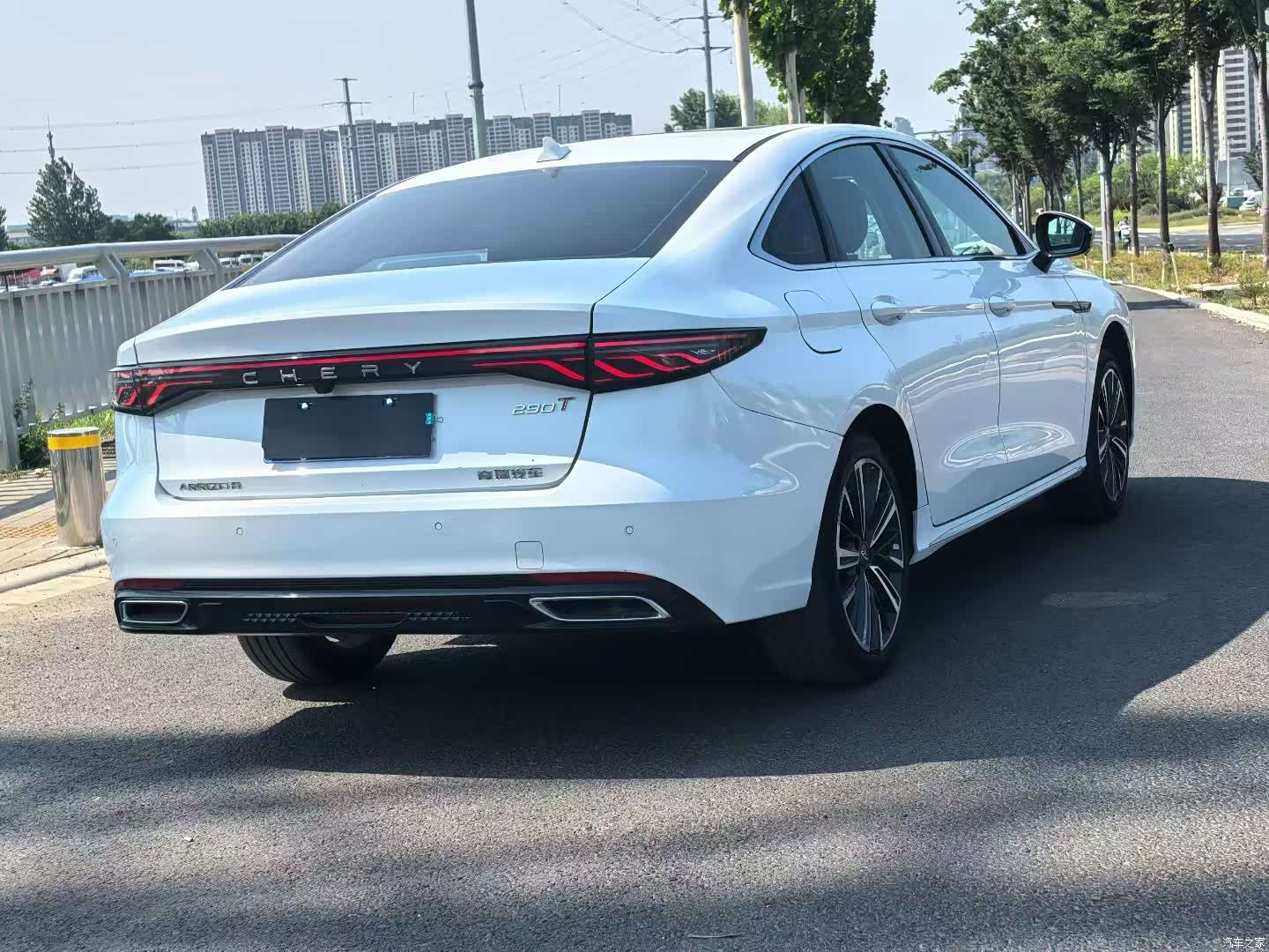 Chery Arrizo 8, 2025 7
