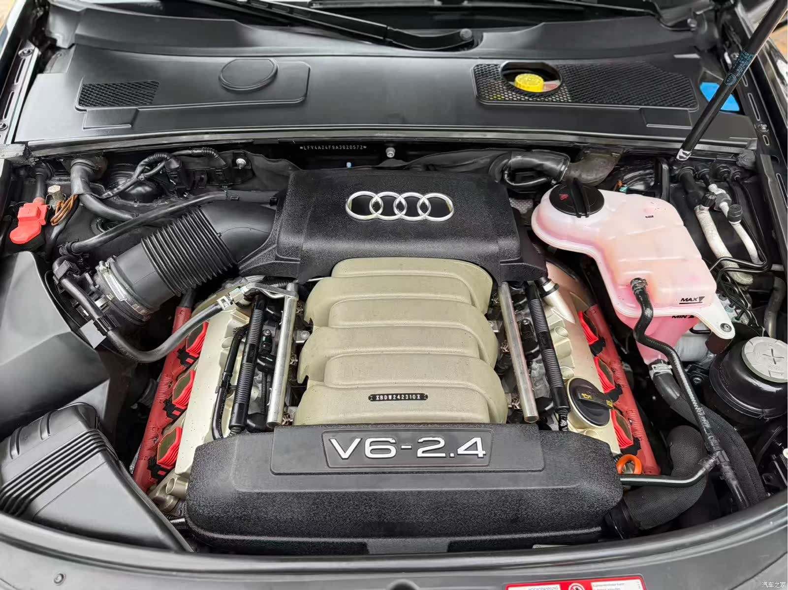 Audi A6L, 2010 24