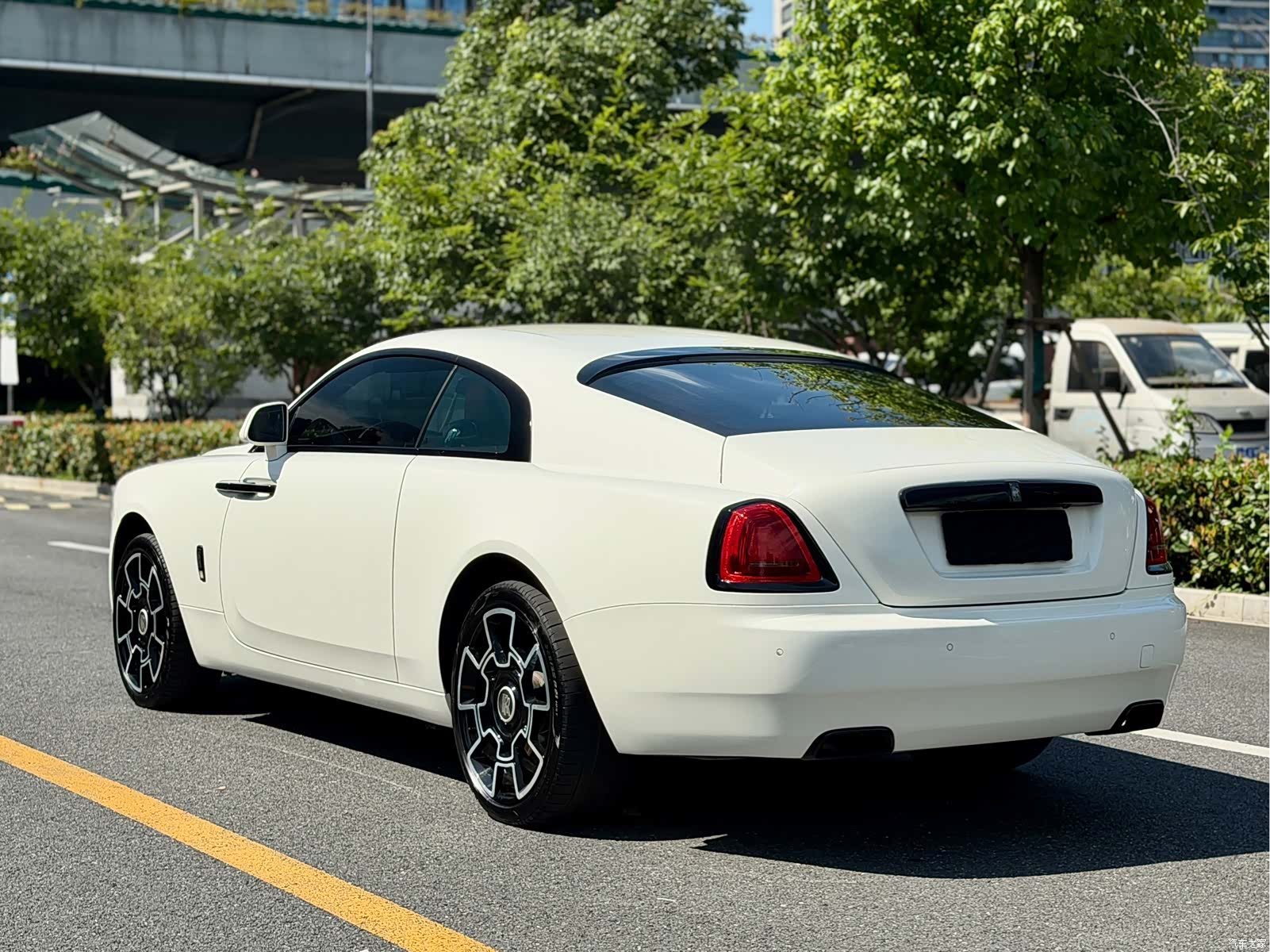 Rolls-Royce Wraith, 2014 все фото