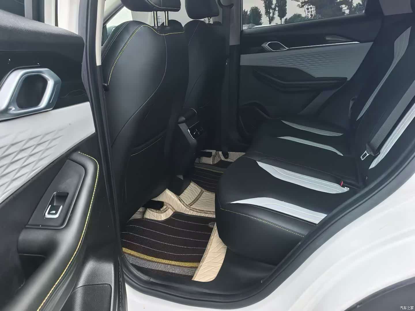Geely Coolray, 2023 6