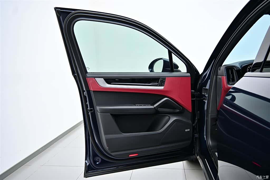 Porsche Cayenne, 2024 21