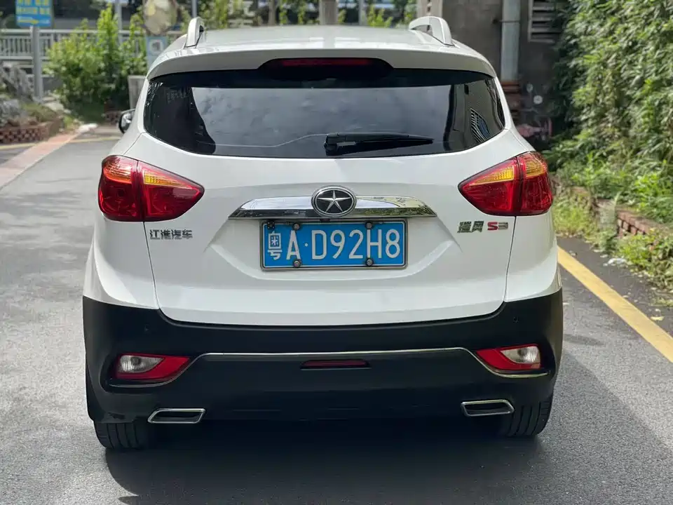 JAC Ruifeng S3
