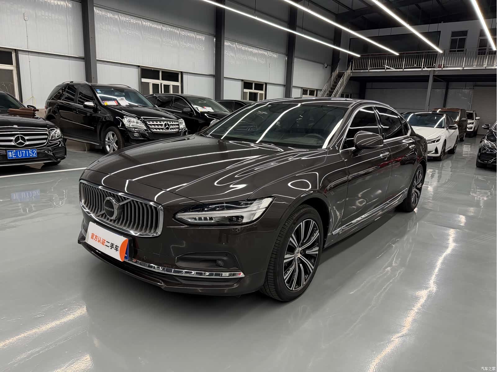 Volvo S90