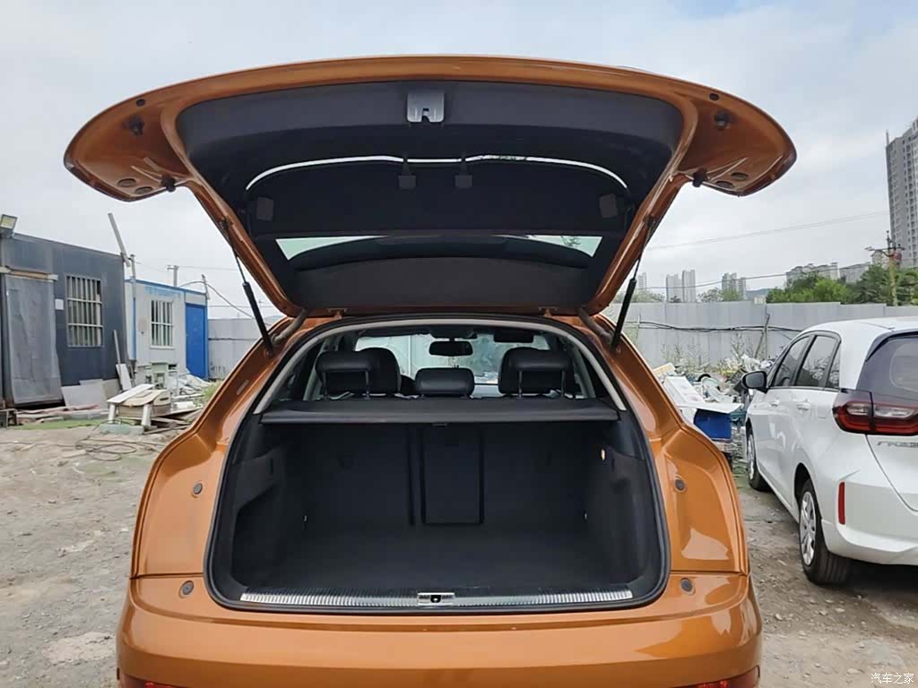 Audi Q3, 2015 19