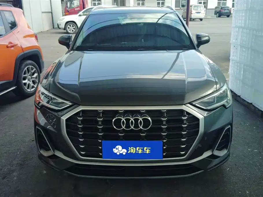 Audi Q3 Audi Q3
