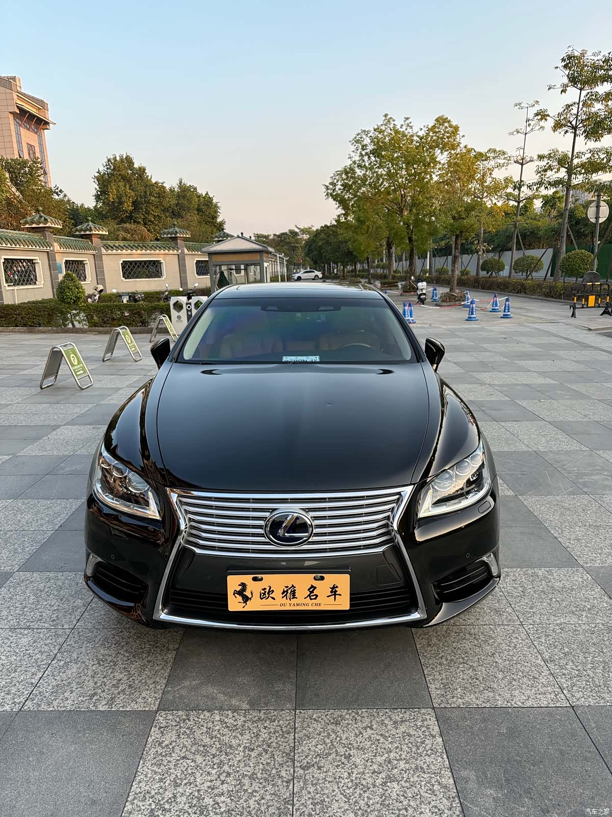 Lexus LS, 2014 2