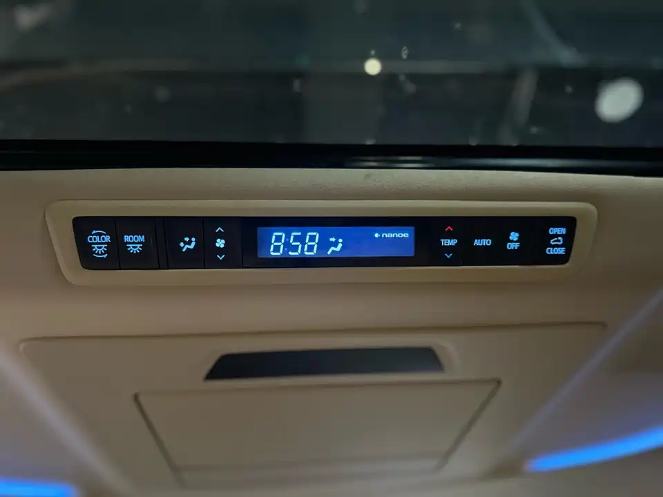 Toyota Wilfa