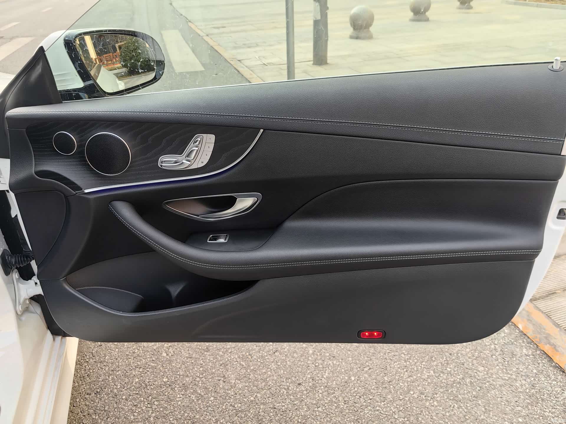 Mercedes-Benz E-Class, 2019 10