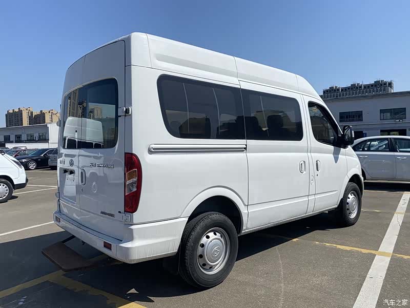 Maxus V80, 2018 18
