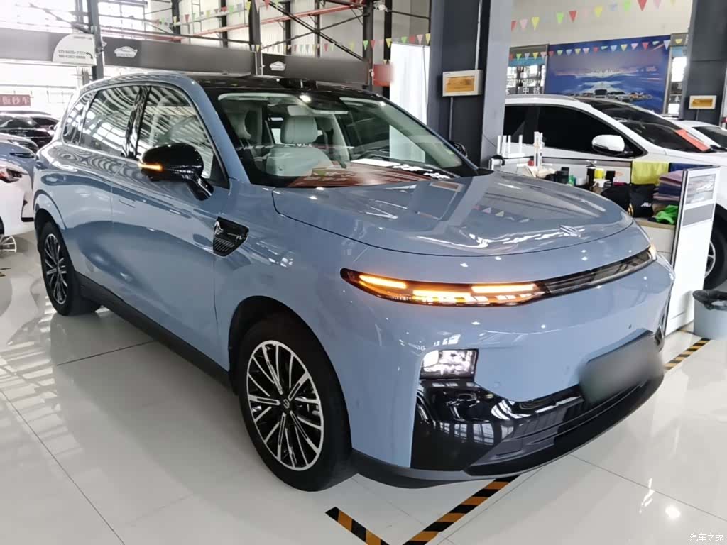 Leapmotor B10, 2025 4