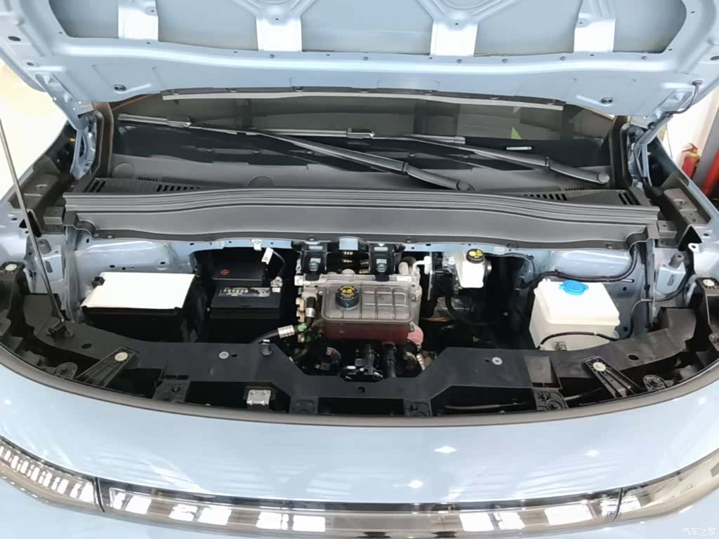 Leapmotor B10, 2025 20