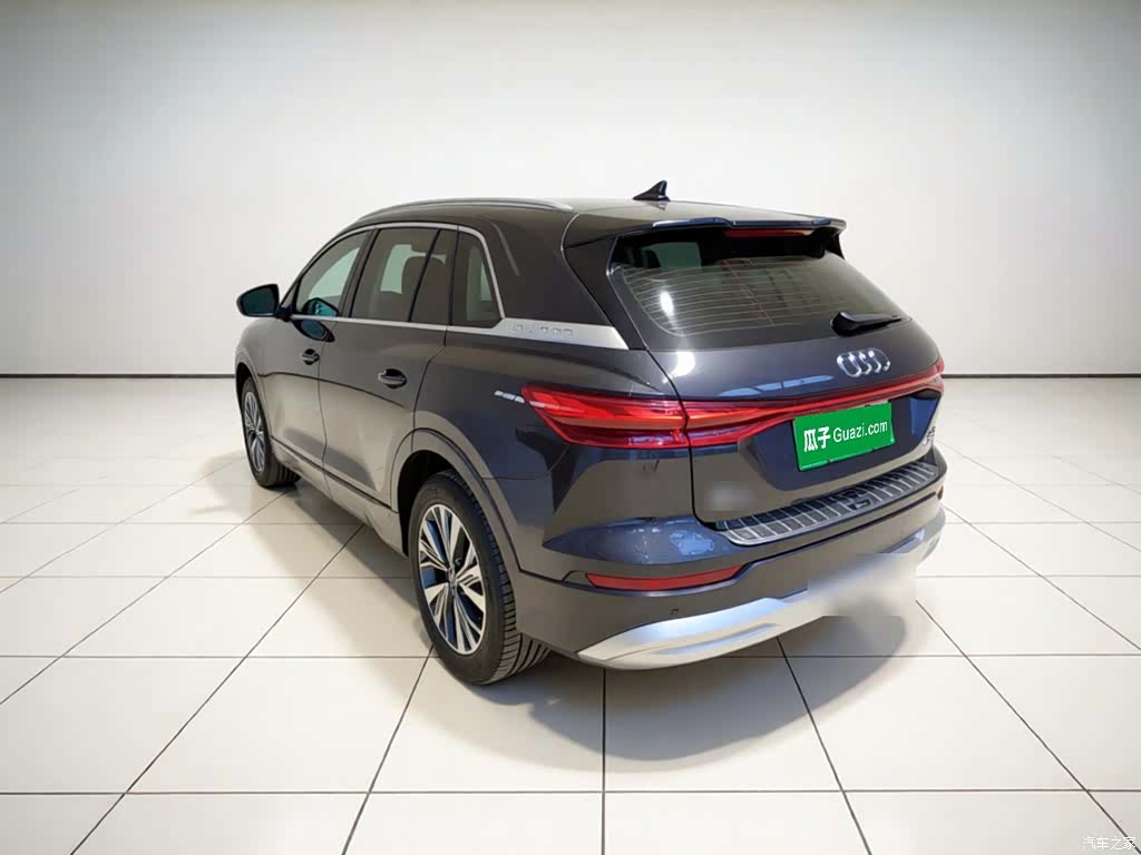 Audi Q5 e-tron, 2024 все фото
