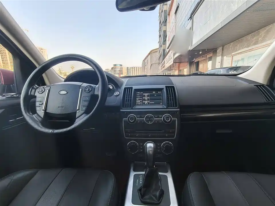 Land Rover Freelander 2