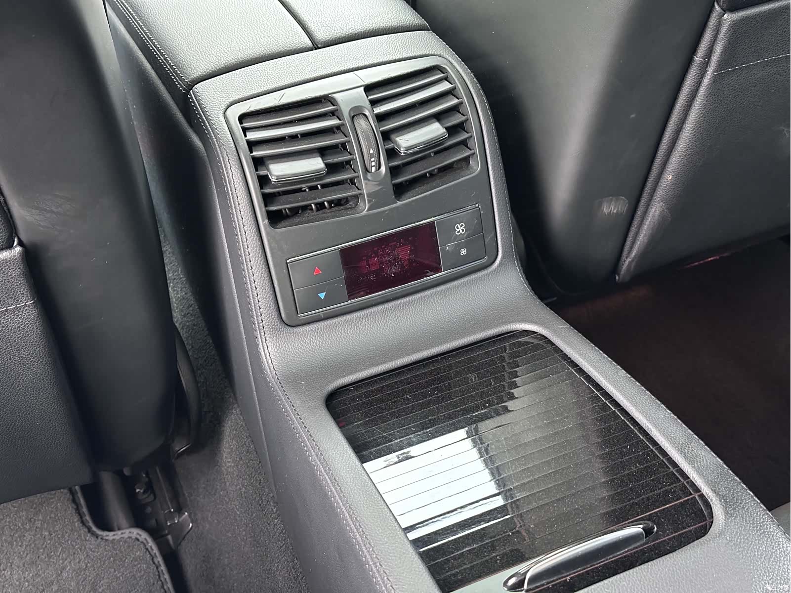 Mercedes-Benz CLS, 2013 13